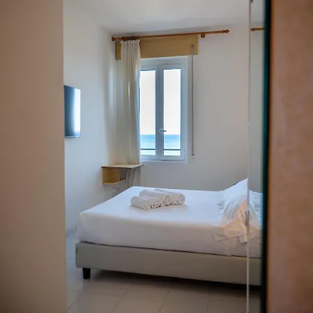 Szálloda Miramare Pietra Ligure
